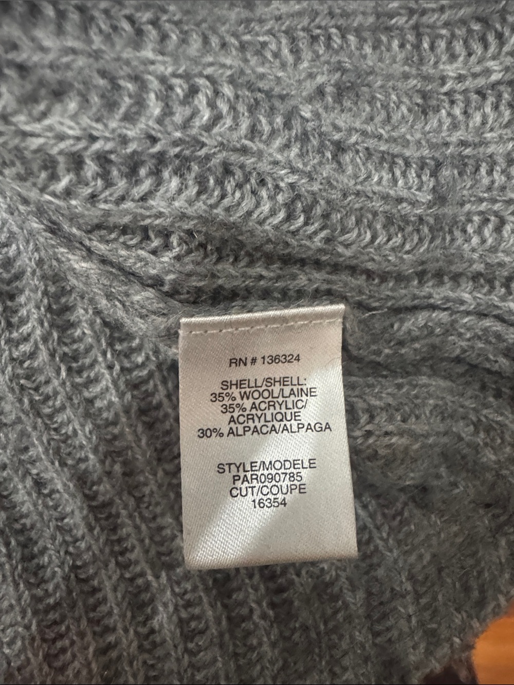 Halston Gray Ribbed V-Neck Sweater - Picture 7 of 7